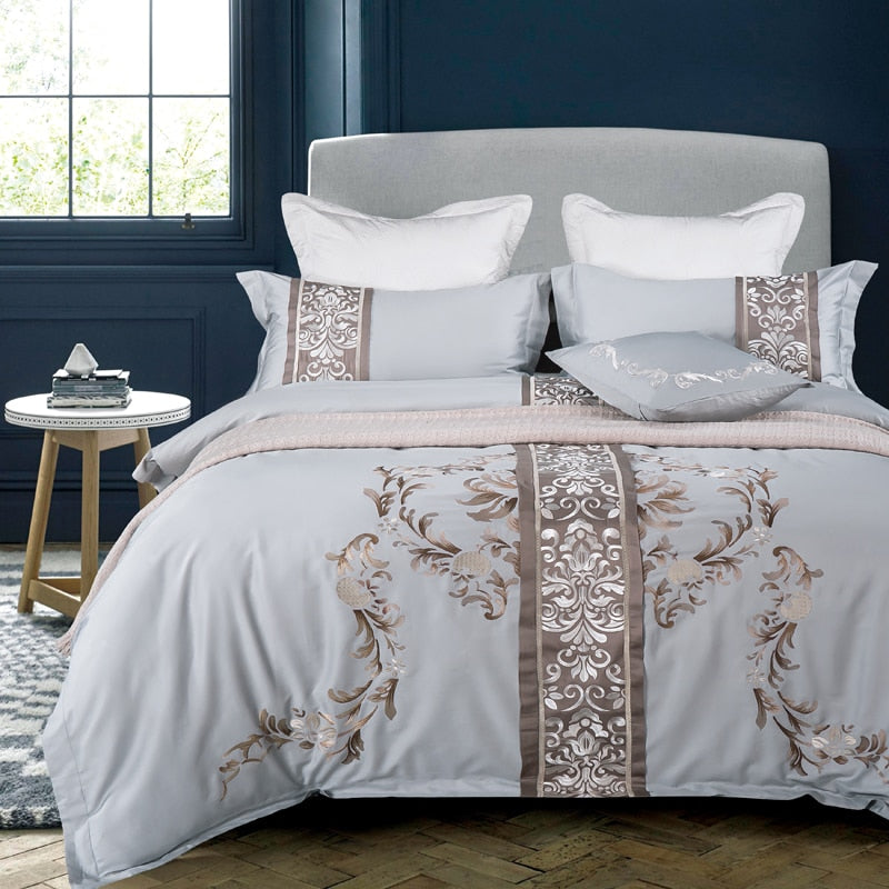 Egypt cotton Luxury Embroidery Bedding set